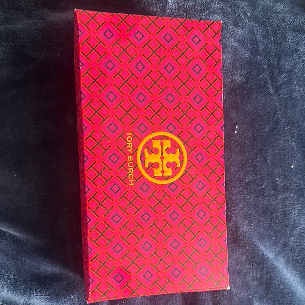Tory Burch Red Geometric Box - Picture 2 of 7